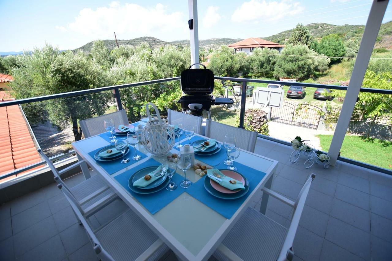 V Luxury Suites Toroni 3 Exterior photo